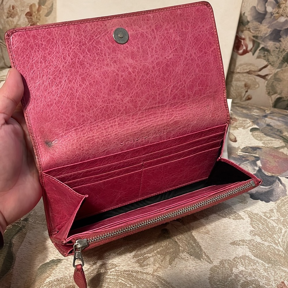 Authentic Balenciaga Wallet - Picture 9 of 17